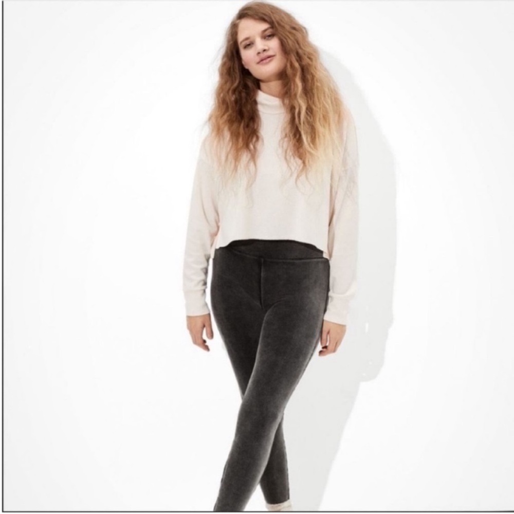 AE | Mock Neck | Long Sleeve| Cream